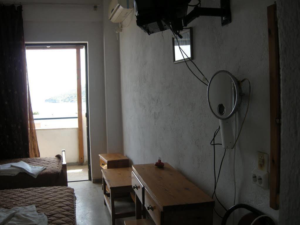 Myrmidon Hotel Agia Marina  Exterior photo